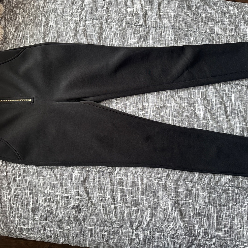 Bebe Black Capris with Gold Zipper